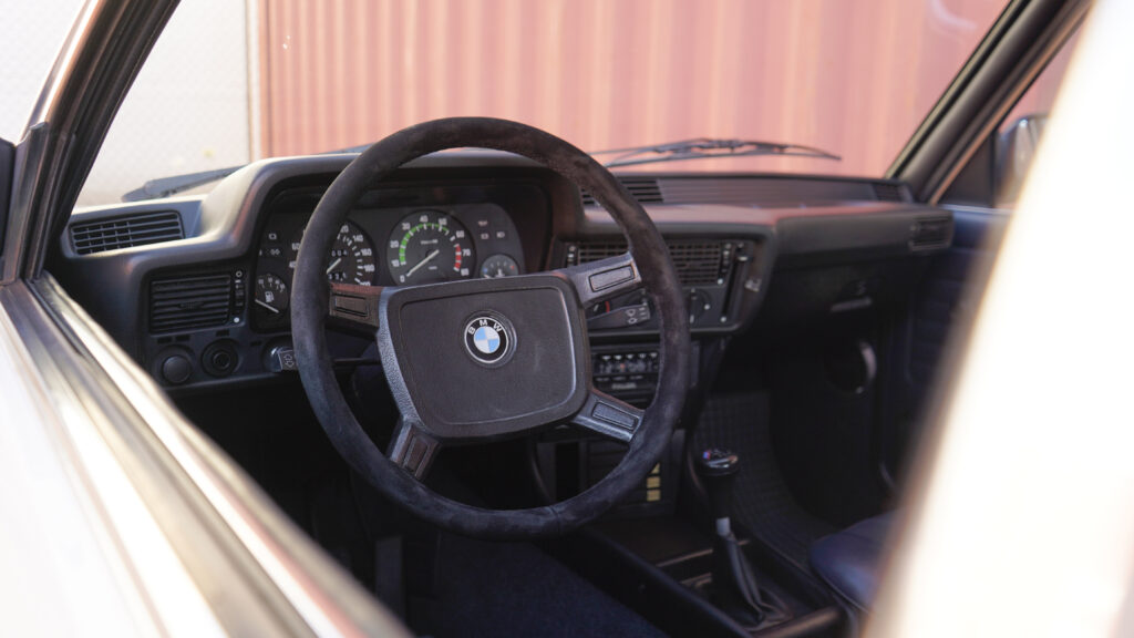 BMW 316 – 1982 — Exterior