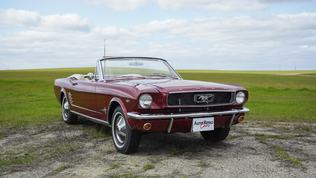 FORD MUSTANG CONVERTIBLE – 1966 — Exterior