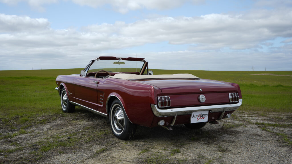 FORD MUSTANG CONVERTIBLE – 1966 — Exterior
