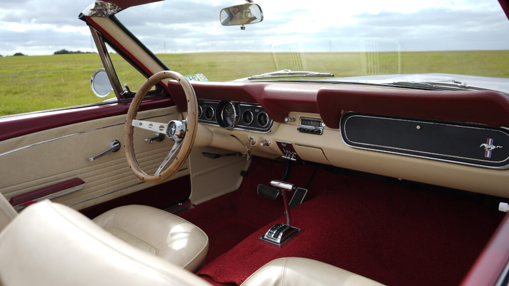 FORD MUSTANG CONVERTIBLE – 1966 — Exterior