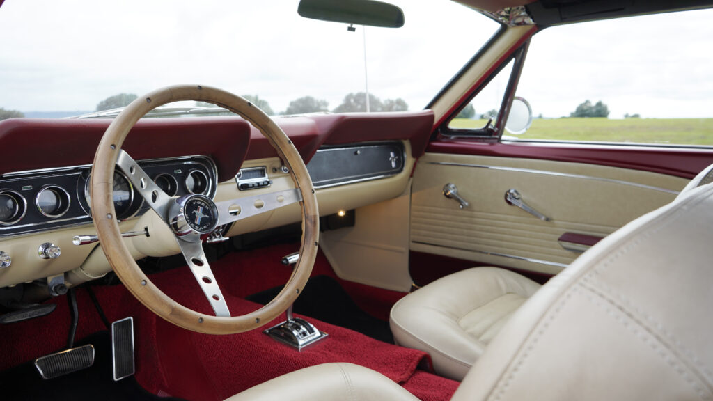 FORD MUSTANG CONVERTIBLE – 1966 — Exterior