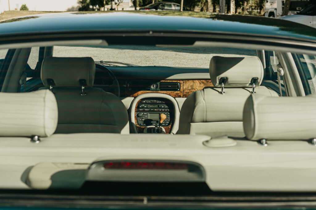 JAGUAR XJR – 2000 — Exterior