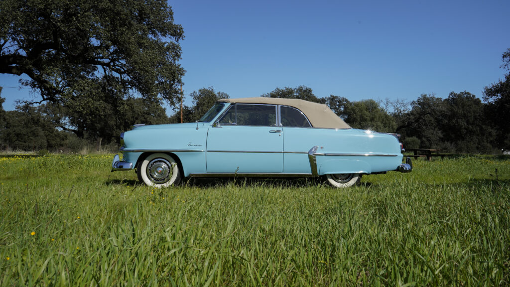 PLYMOUTH BELVEDERE CONVERTIBLE – 1954 — Exterior