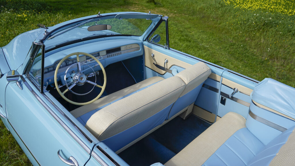 PLYMOUTH BELVEDERE CONVERTIBLE – 1954 — Exterior