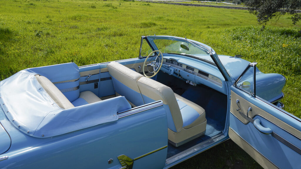 PLYMOUTH BELVEDERE CONVERTIBLE – 1954 — Exterior